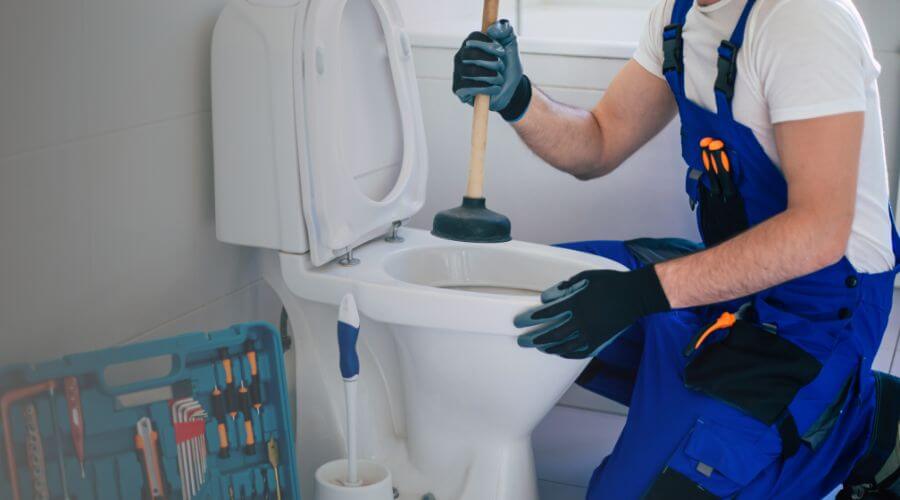 Expert burst pipe repair services in Highland Home, AL